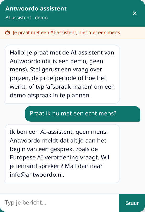 Antwoordo-widget zegt eerlijk dat het een AI-assistent is en hoe je een mens bereikt